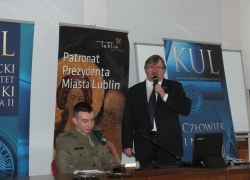 08.11.2013 r. - Lublin, Konferencja w KUL-16
